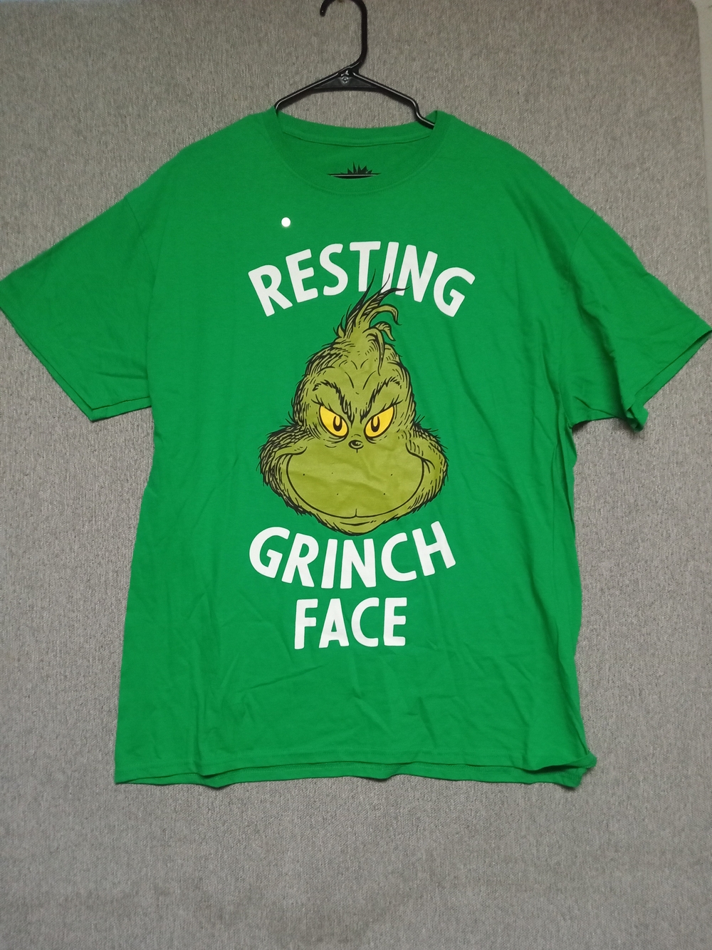 Resting Grinch Face Graphic Tee - Green NWOT